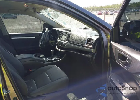 2016 Toyota Highlander Le V6 z USA, uszkodzony, nr VIN 5TDBKRFH6GS255859